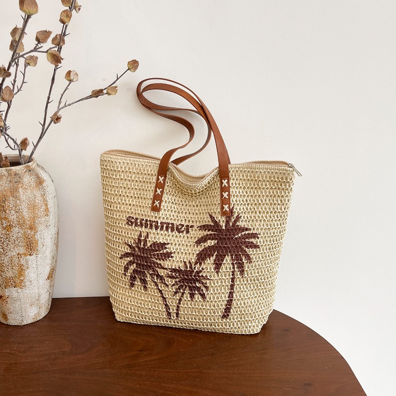 Embroidery Bali - Плетеная сумка-шоппер из соломы с вышивкой