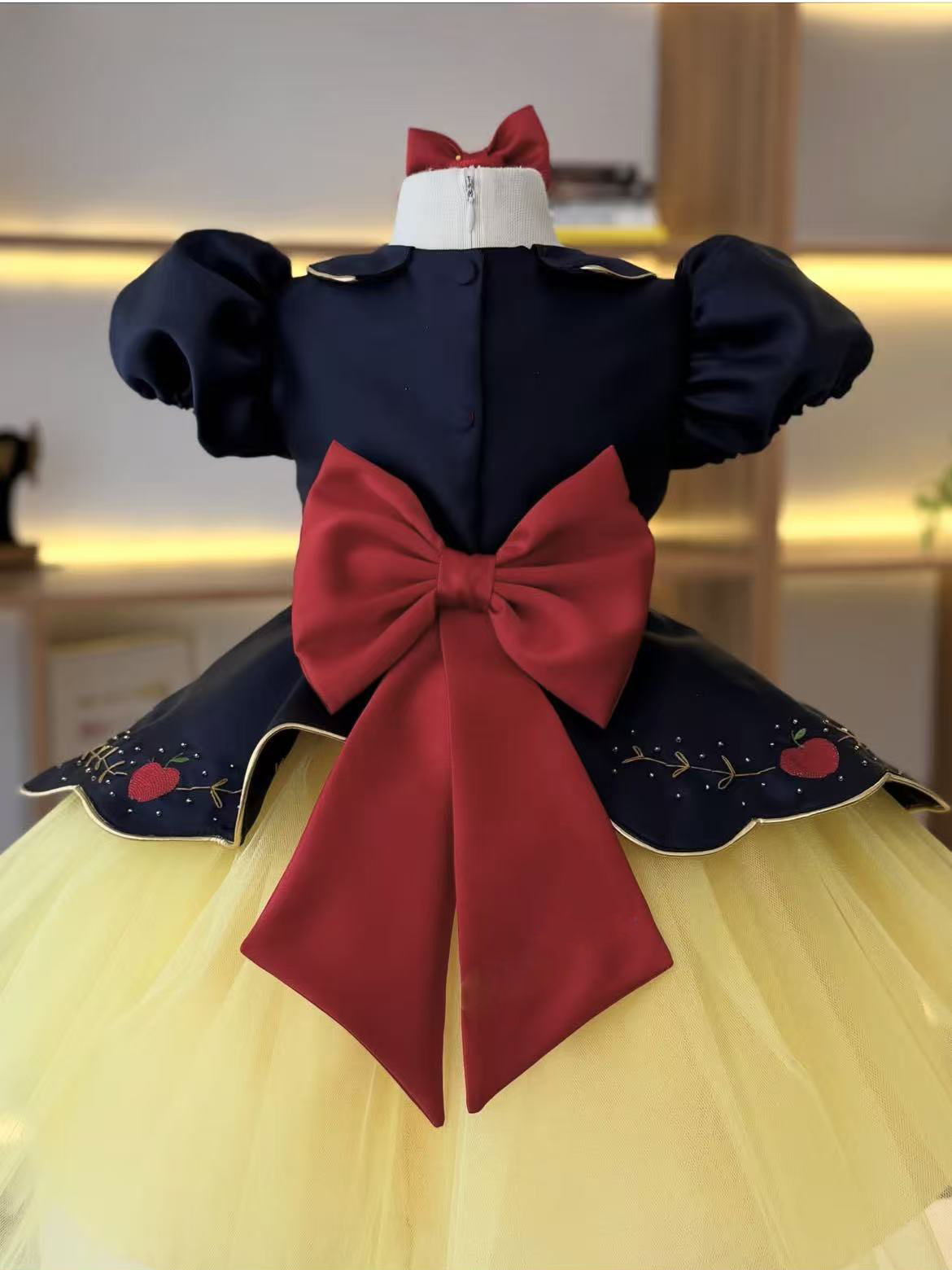 Летнее платье для девочки с ко – обзор и цена Embroidery Yellow Dress